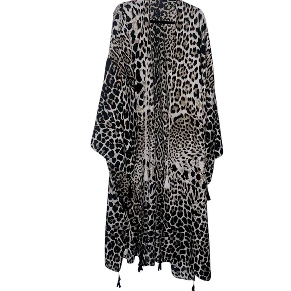 Leopard Print Kimono – One Size | Lightweight Layering Piece - Picture 1 of 15